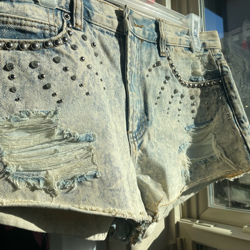 Forever 21 high waisted rhine stone distressed shorts